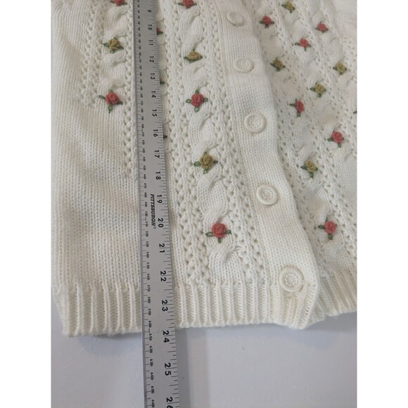 Vintage Bara Granny Core Cream Sweater Cardigan with 3D roses Size 36 XS?? - Picture 7 of 7